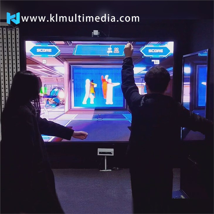 Hole-in-the-wall Game