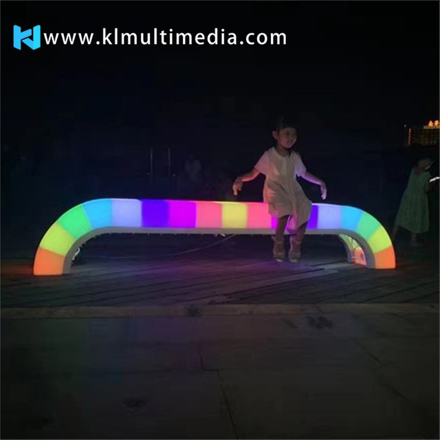 Glow Bench