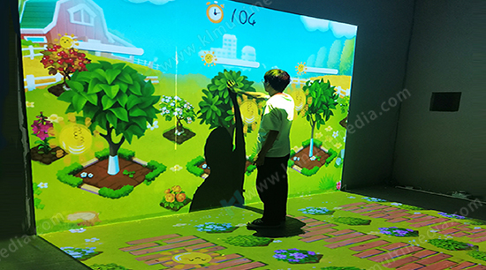 L-shaped interactive learning system